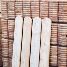 Larch Fence Rounded 18x88x800 mm