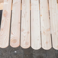 Паркан з модрини закруглений 18x88x1200 мм