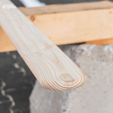 Паркан з модрини закруглений 18x88x800 мм